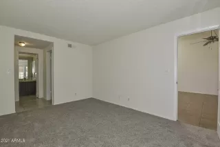 Photo #5: 6229389 Listing 