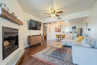Photo #6: 6229518 Listing