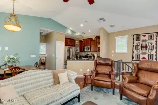 Photo #5: 6229556 Listing