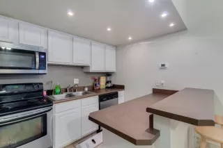 Photo #6: 6229594 Listing