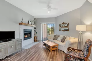 Photo #2: 6229607 Listing