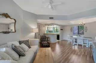 Photo #3: 6229607 Listing