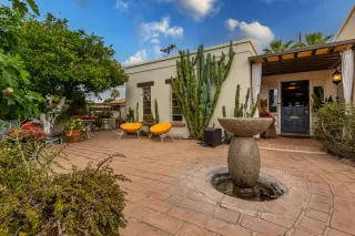 Photo #2: 6229713 Listing 