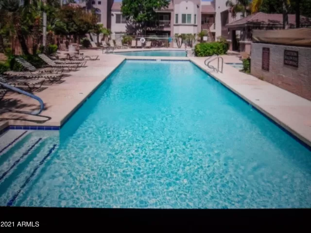 MLS: 6229729 Condo For Sale