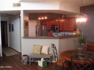 Photo #4: 6229729 Listing