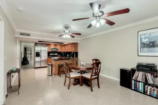 Photo #6: 6229761 Listing 