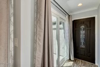 Photo #2: 6229867 Listing 