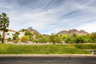 Photo #2: 6230113 Listing