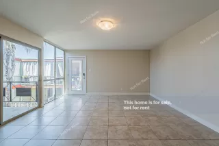 Photo #4: 6230149 Listing