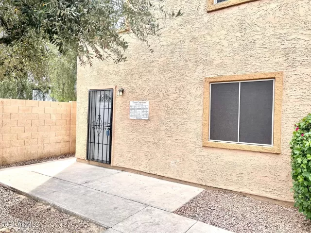 MLS: 6230180 Condo For Sale