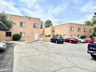 Photo #1: 6230180 Listing 