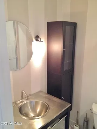 Photo #5: 6230199 Listing