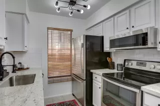 Photo #6: 6230363 Listing 