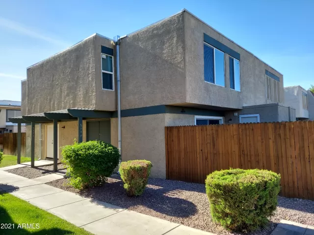 MLS: 6230467 Condo For Sale