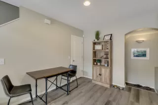 Photo #6: 6230557 Listing