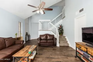 Photo #3: 6230629 Listing