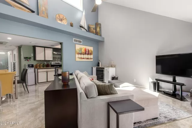 MLS: 6230670 Condo For Sale