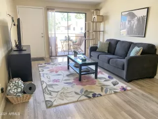 Photo #1: 6230721 Listing 