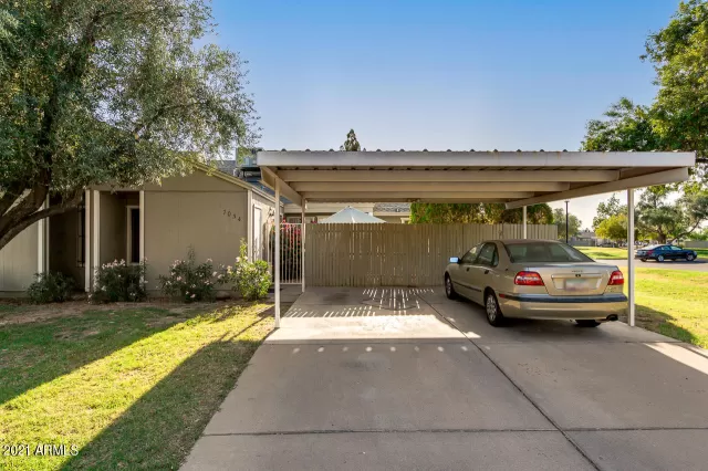 MLS: 6230779 Condo For Sale