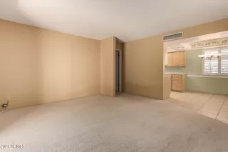 Photo #4: 6230815 Listing