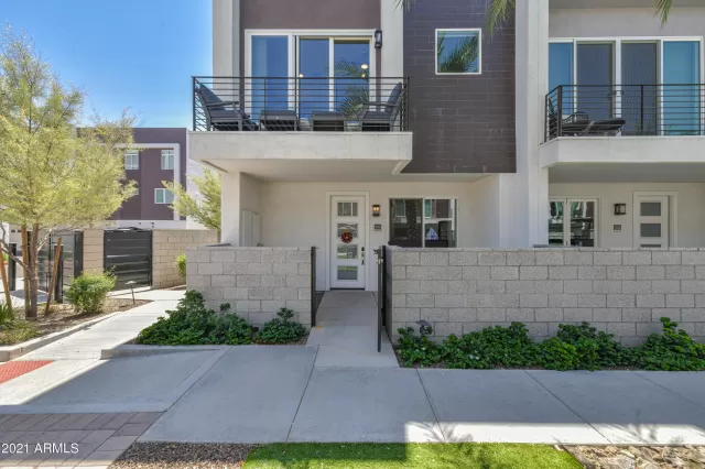 MLS: 6230997 Condo For Sale