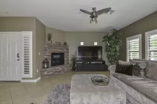 Photo #3: 6231231 Listing
