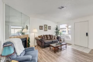 Photo #5: 6231255 Listing 
