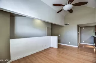 Photo #5: 6231283 Listing