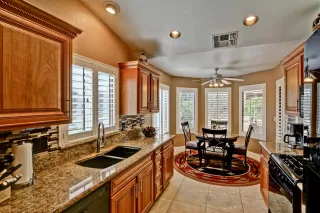 Photo #1: 6231313 Listing 