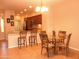 Photo #3: 6231354 Listing
