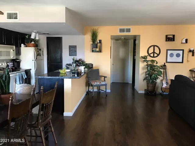 MLS: 6231570 Condo For Sale