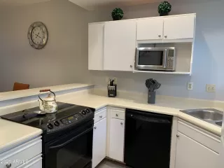 Photo #4: 6231582 Listing 