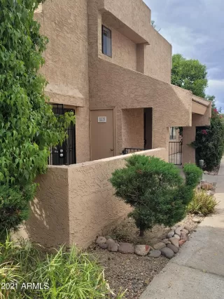 Photo #3: 6231590 Listing