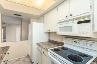 Photo #5: 6231590 Listing