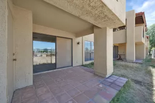 Photo #4: 6231620 Listing