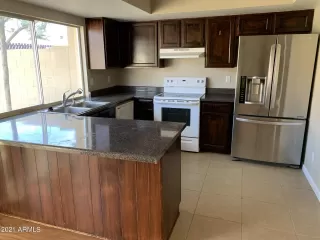 Photo #4: 6231685 Listing