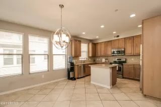 Photo #6: 6231726 Listing