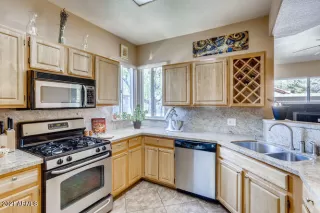 Photo #1: 6231733 Listing