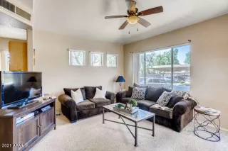 Photo #4: 6231733 Listing