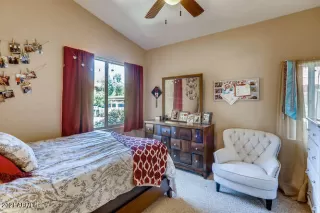 Photo #5: 6231733 Listing