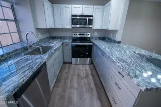 Photo #3: 6231774 Listing 