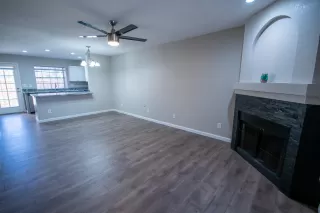 Photo #6: 6231774 Listing 