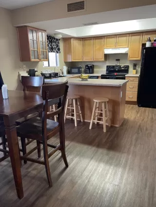 Photo #4: 6231810 Listing 