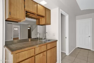 Photo #5: 6231853 Listing