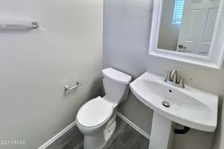 Photo #4: 6231883 Listing