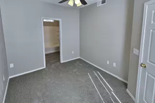 Photo #5: 6231883 Listing