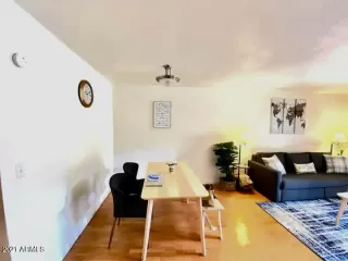 Photo #4: 6231940 Listing