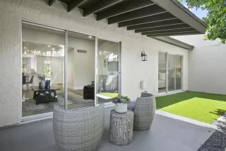 Photo #2: 6231982 Listing 