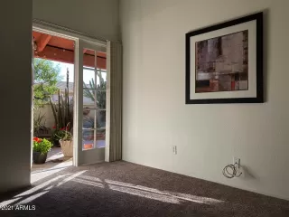 Photo #6: 6232012 Listing 