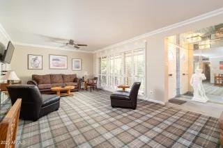 Photo #1: 6232061 Listing